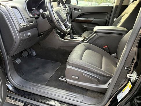 Used 2015 GMC Canyon SLE w/ Nightfall Edition image 9