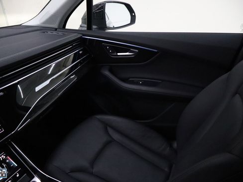 Used 2024 Audi Q7 3.0T Premium Plus image 26