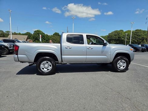 Certified 2023 Toyota Tacoma SR AWD/4WD image 12