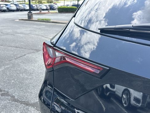 Certified 2025 Acura MDX FWD w/ Technology Package image 21