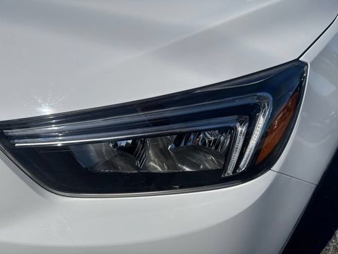 Used 2020 Buick Encore Preferred FWD image 43