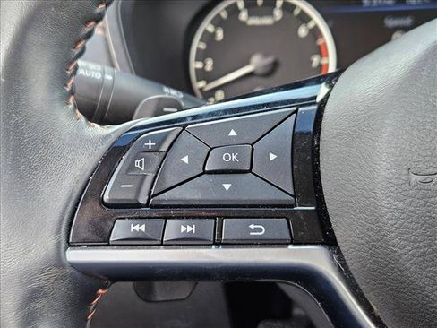 Used 2019 Nissan Altima 2.5 SR FWD image 16