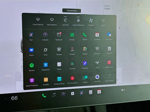 Used 2023 Tesla Model Y Performance image 25