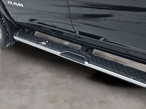 Used 2020 RAM 2500 Laramie image 18