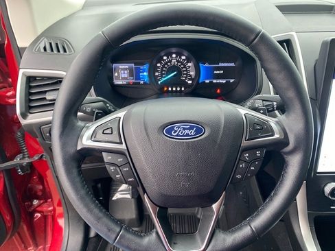 Used 2024 Ford Edge SEL w/ Convenience Package image 10