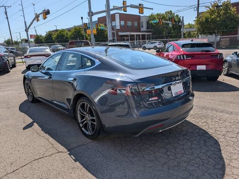 Used 2015 Tesla Model S 60 RWD image 8