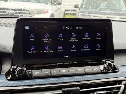 Used 2023 Kia Seltos S w/ Navigation Package FWD image 22