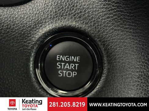 Used 2025 Toyota Tundra SR5 w/ SR5 Premium Package image 29