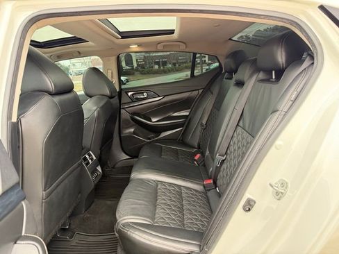 Used 2022 Nissan Maxima Platinum w/ Sport Mat Group image 28