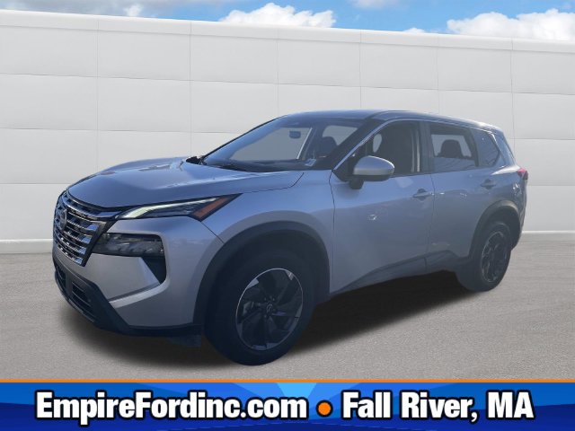 Used 2025 Nissan Rogue SV AWD/4WD image 1