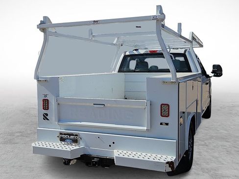 Used 2023 Ford F250 XL w/ XL Chrome Package RWD image 10