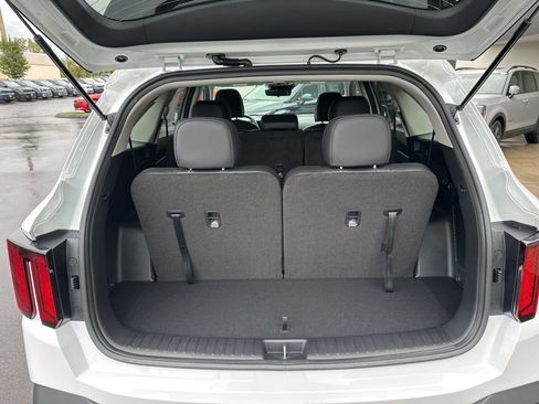 New 2026 Kia Sorento S w/ S Panoramic Sunroof Package image 18