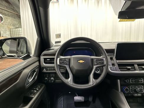 Used 2024 Chevrolet Tahoe LT AWD/4WD image 15