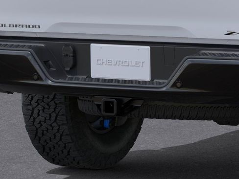 New 2026 Chevrolet Colorado ZR2 AWD/4WD image 14