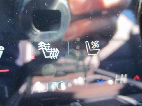 New 2026 GMC Acadia Denali w/ Super Cruise Package image 20