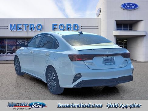 Used 2024 Kia Forte GT-Line FWD image 5