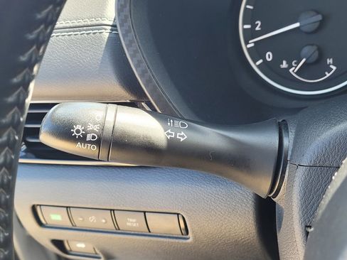 Used 2023 Nissan Sentra SV FWD image 16