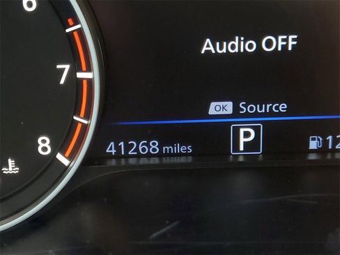 Used 2020 Nissan Altima 2.5 SR w/ Premium Package image 26