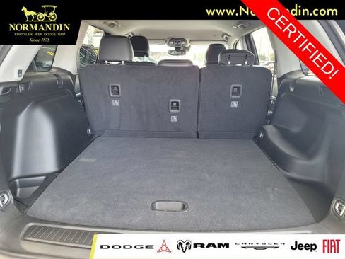 Certified 2023 Jeep Grand Cherokee Limited AWD/4WD image 19