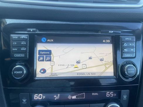 Used 2014 Nissan Rogue SL w/ SL Premium Package image 33