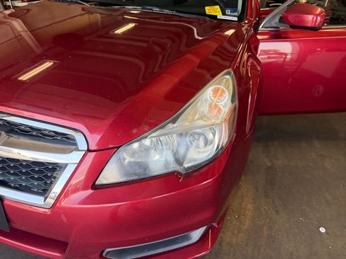 Used 2014 Subaru Legacy 2.5i Premium AWD/4WD image 30