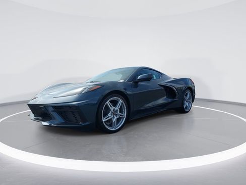 Used 2020 Chevrolet Corvette Stingray Premium Cpe w/ 3LT Preferred Equipment Group RWD image 4