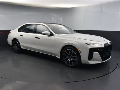 New 2024 BMW 750e xDrive w/ Executive Package