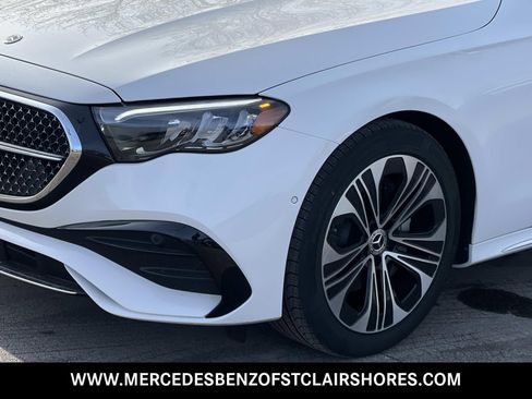 New 2026 Mercedes-Benz E 350 4MATIC Sedan image 10
