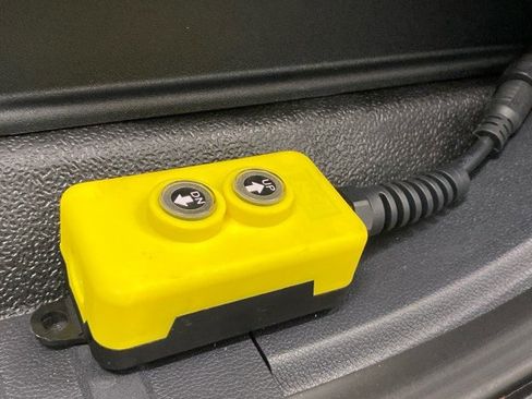 New 2025 Ford F350 XL w/ XL Chrome Package image 16