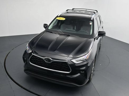 Used 2022 Toyota Highlander Limited AWD/4WD image 22
