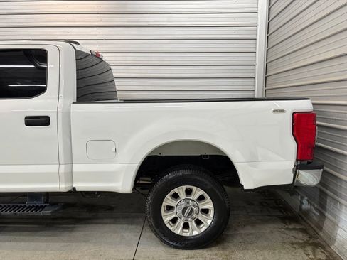Used 2022 Ford F250 XL w/ STX Appearance Package AWD/4WD image 5