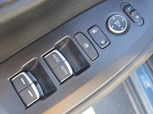 Certified 2024 Honda HR-V Sport image 26