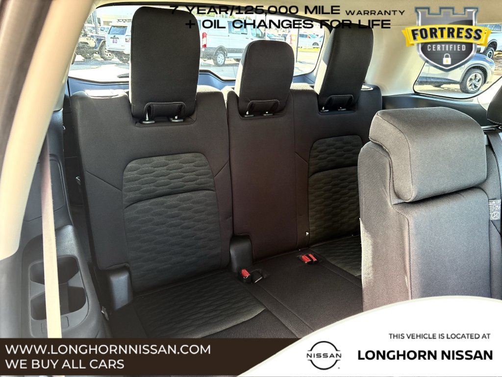 Used 2024 Nissan Pathfinder S FWD image 25