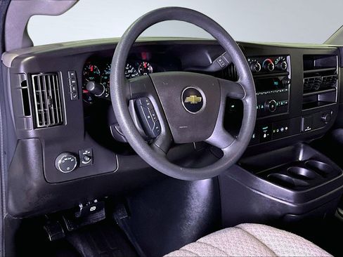 Used 2023 Chevrolet Express 3500 LS image 17