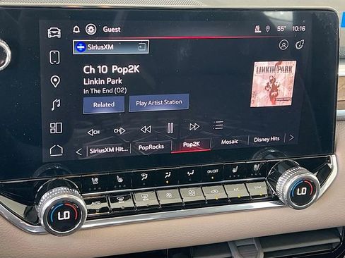 New 2026 GMC Canyon Denali image 10