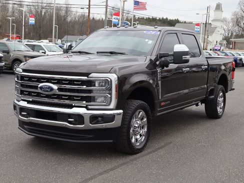 Used 2024 Ford F250 King Ranch w/ Chrome Package AWD/4WD image 17