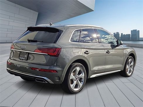 Certified 2023 Audi Q5 2.0T Premium Plus w/ Premium Plus Package image 6