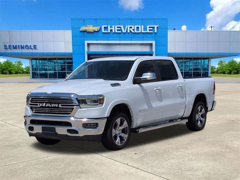 Used 2022 RAM 1500 Laramie AWD/4WD image 2