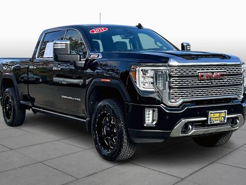 Used 2021 GMC Sierra 2500 Denali w/ Denali Ultimate Package image 2