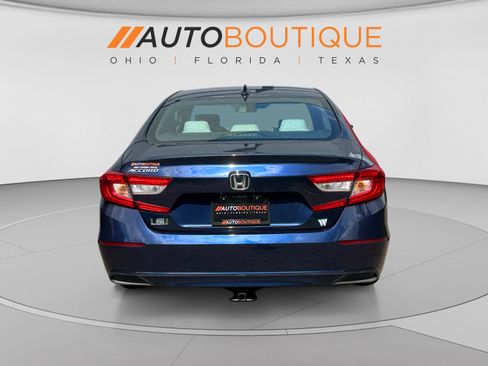 Used 2018 Honda Accord LX image 5