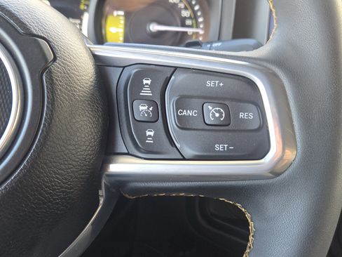 Used 2024 Jeep Wrangler High Altitude image 31