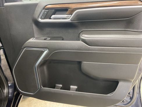 Used 2022 Chevrolet Silverado 1500 RST w/ Z71 Off-Road Package image 17