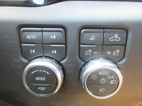 New 2026 GMC Sierra 1500 AT4 image 16