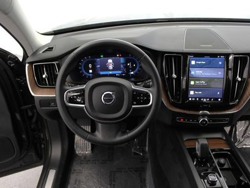 Used 2023 Volvo XC60 B5 Plus w/ Protection Package Premier AWD/4WD image 26