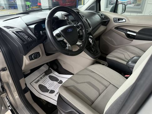 Used 2016 Ford Transit Connect XLT FWD image 11