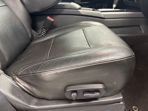 Used 2010 Nissan Armada Platinum w/ Captain Seat Pkg AWD/4WD image 25
