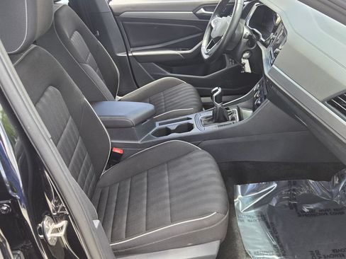 Used 2024 Volkswagen Jetta Sport FWD image 18