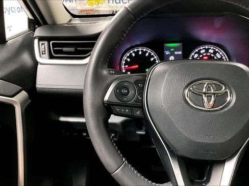 Used 2022 Toyota RAV4 XLE w/ Convenience Package AWD/4WD image 23
