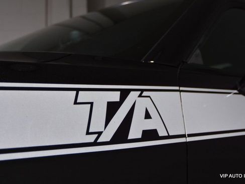 Used 2009 Dodge Challenger R/T image 28