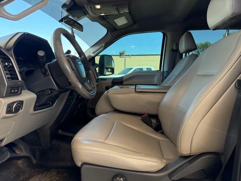 Used 2022 Ford F350 XL w/ Power Equipment Group image 43